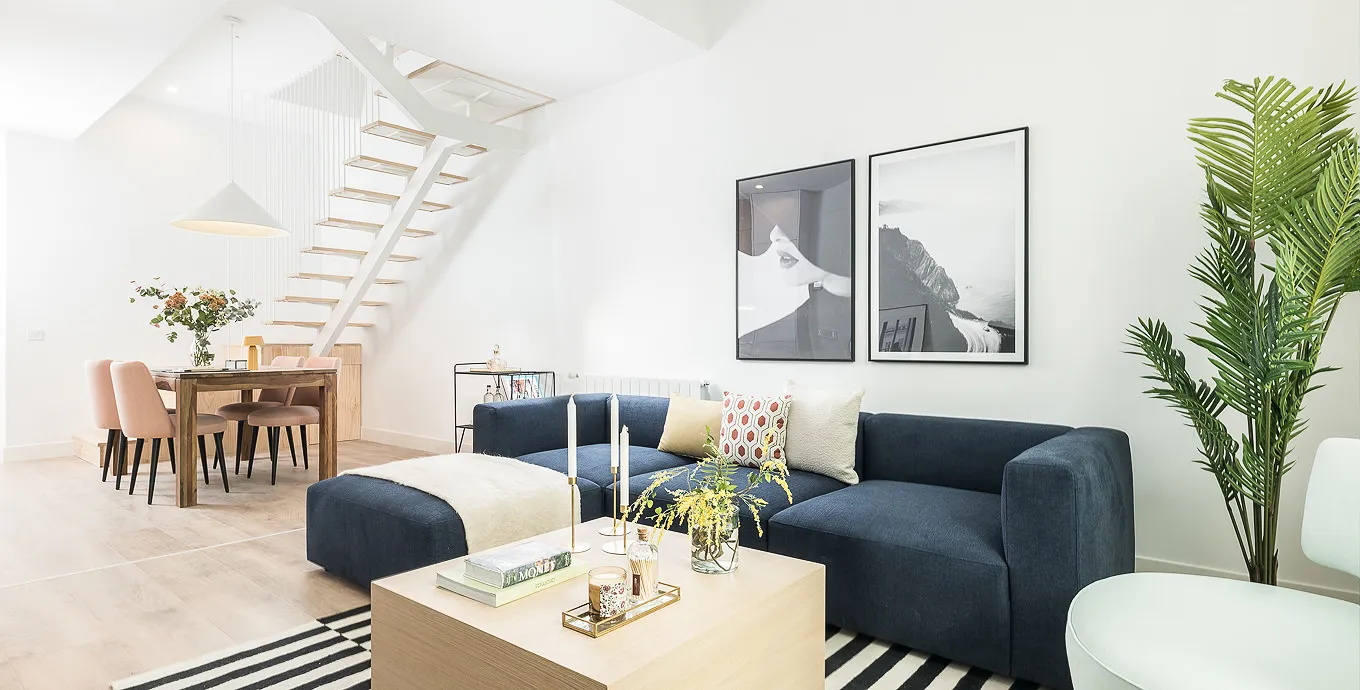 Distinctive 105m2 Madrid Flat, Welcoming Layout & Dedicated Home Office - For Digital Nomads