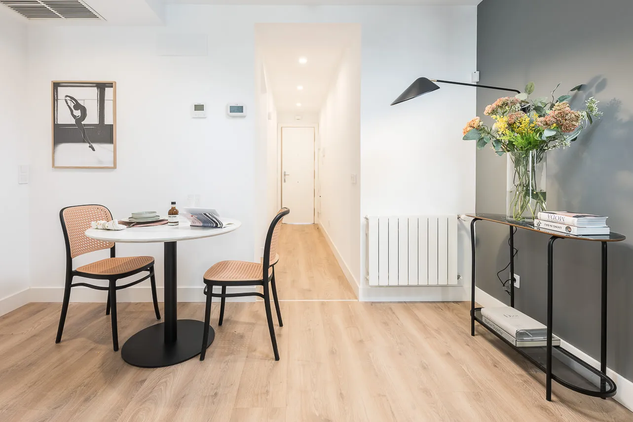Airy Upscale 1br Flat - Dedicated Home Office & Fast Wifi In Madrid 54m2 #4