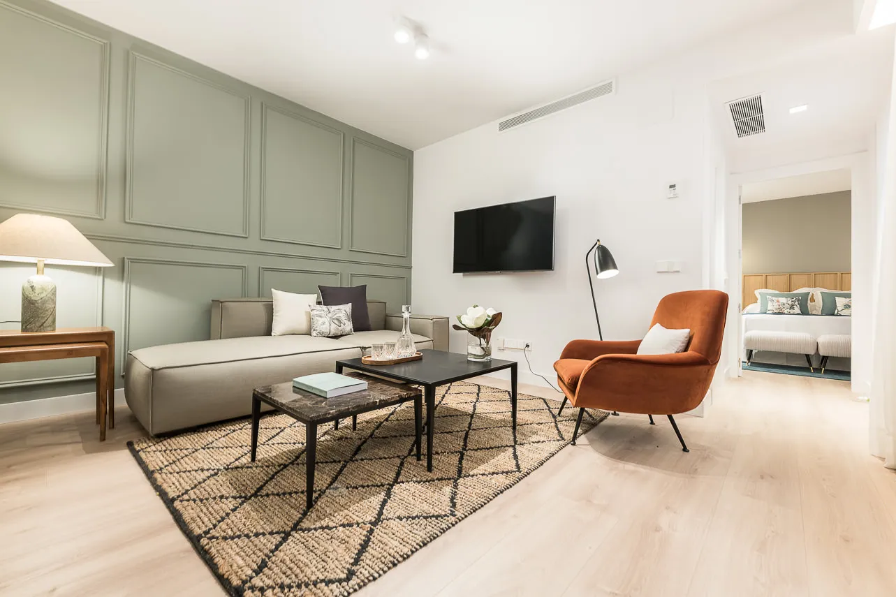 Compact Madrid Flat With Dedicated Workspace - 1br, Curated Urban Home #3