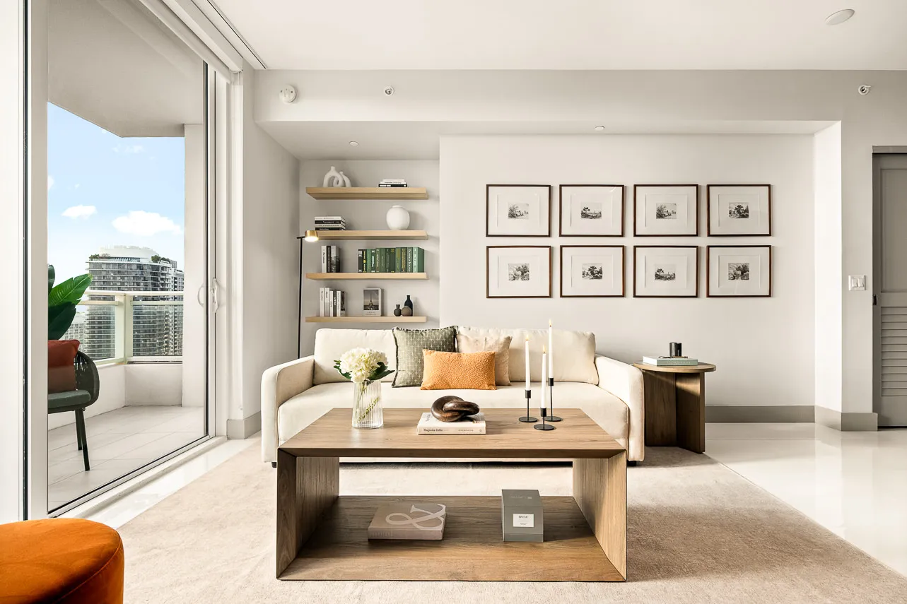 Stylish 1-bed Flat With Dedicated Home Office In Miami For Remote Work Flexibility #3