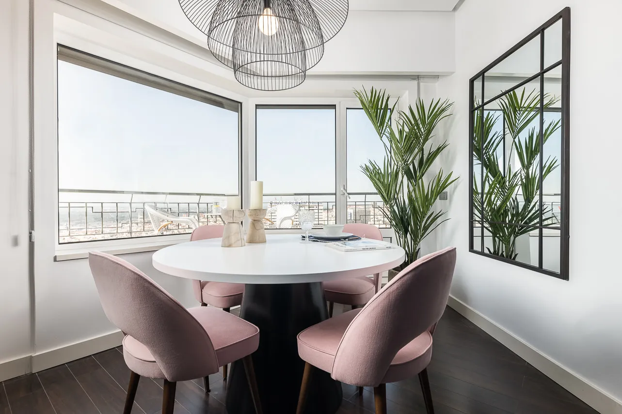 Refined Madrid Flat With Airy Home Office For Remote Work And Digital Nomads #5