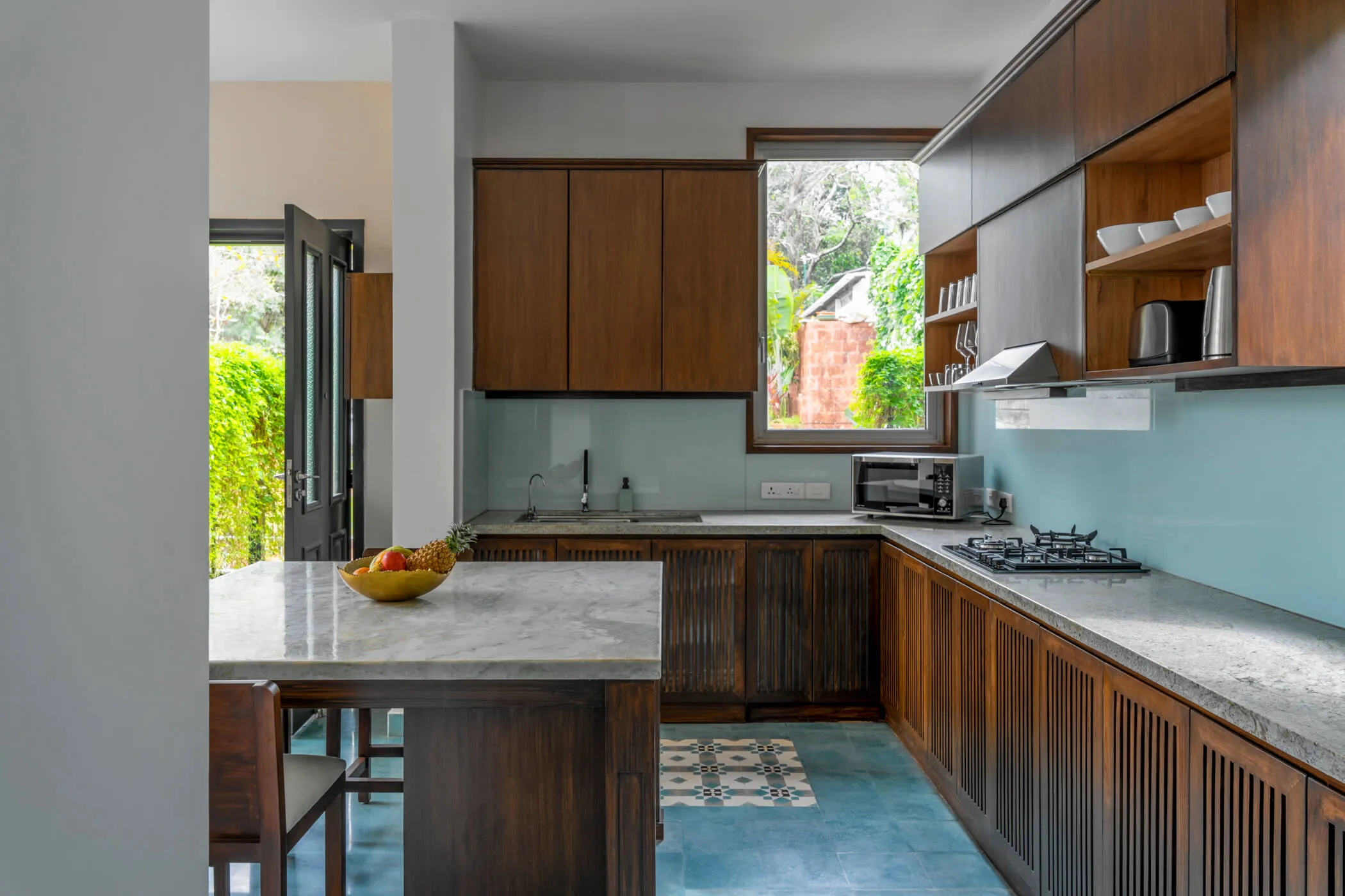 Elegant 2-bed Flat With Dedicated Home Office Space In Goa #2