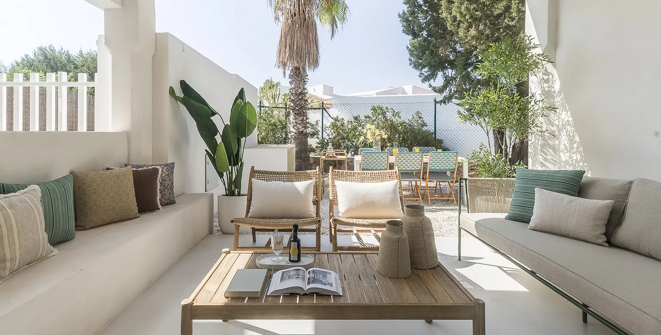 Sophisticated Ibiza Flat With Spacious Home Office For Remote Work Flexibility